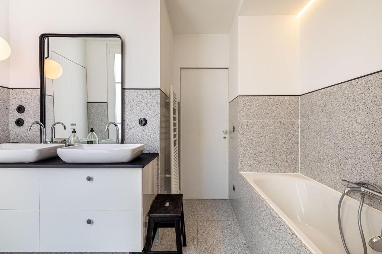 Guestready - Stately Haven Near Pantheon *